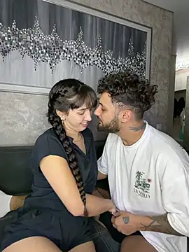 Lovleymili Pertunjukan Webcam