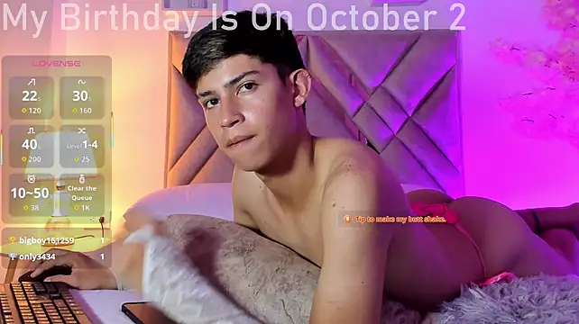 Baby_noahtt Adlı Modelin Canlı XXX Sohbeti