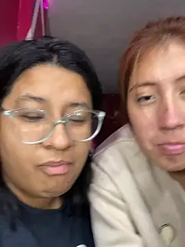 sarah12333 Webcam show
