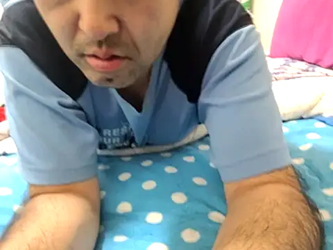 bch1045's Live XXX Chat