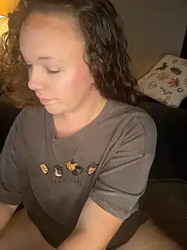 MistyNights' Live XXX Chat