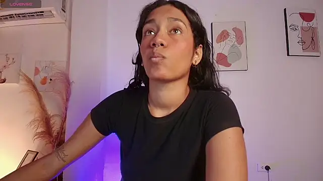 Meganlux1's Live XXX Chat