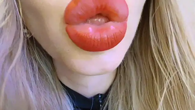 Chatroom XXX en direct de Velvet_kissx