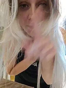 ScarletsWeb live XXX chat