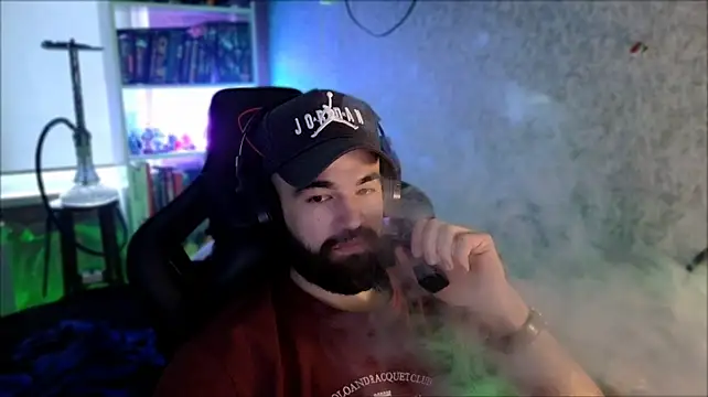 _Serious_Man Chat XXX live