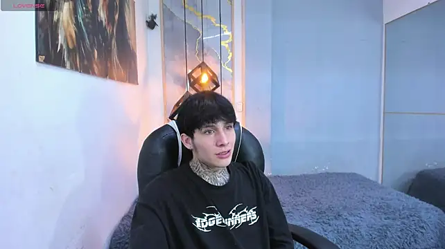 Chatroom XXX en direct de Cry_thereal