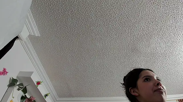 loliss_sh Chat XXX live