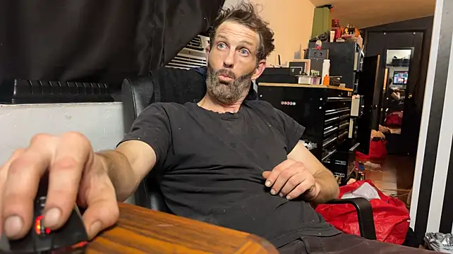 Czat XXX na żywo – leanjamesdean