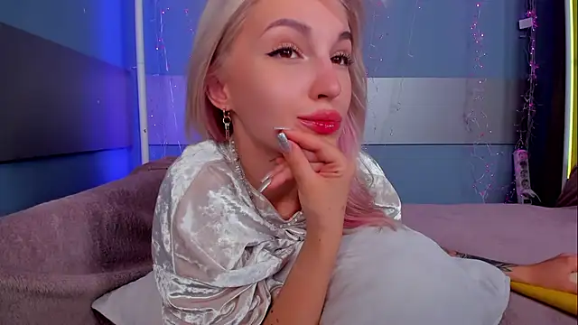 Chat +18 de LisaFoxyMe ao vivo