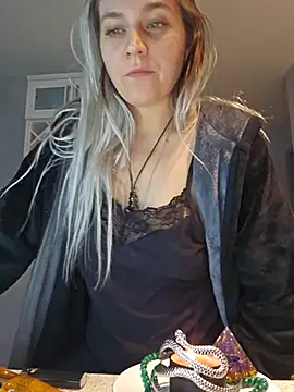 ScarletsWeb Chat XXX live