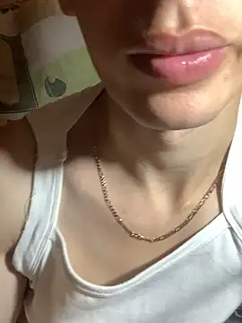 MiroKari2 라이브 XXX 채팅