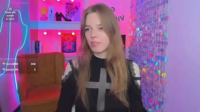 TinaTayylor's Live XXX Chat
