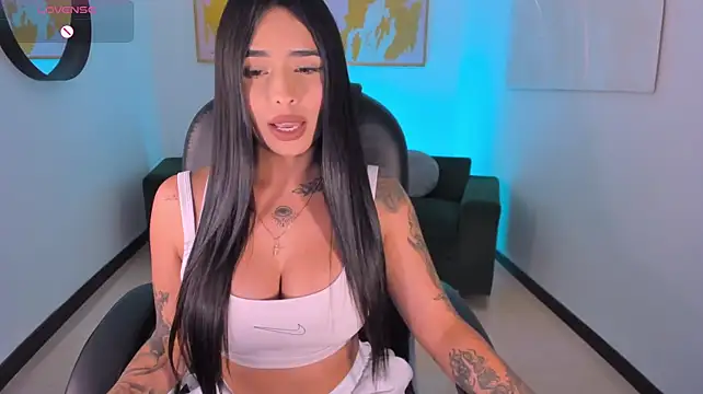 MariaHerrera_ Adlı Modelin Canlı XXX Sohbeti