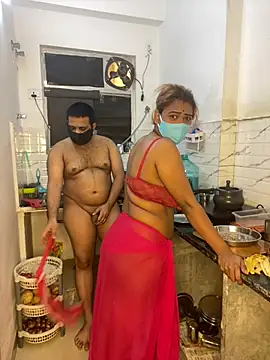 Maya_BDSM – Kamerová šou