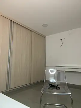Curlyierr Live XXX-Chat
