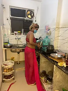 Maya_BDSM: απευθείας συνομιλία ΧΧΧ