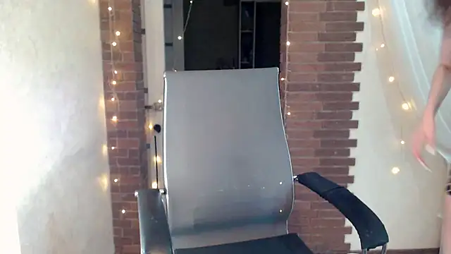 Živý XXX chat ms_kelarini