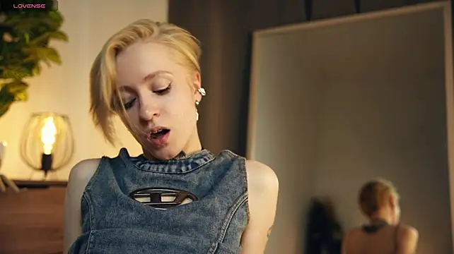 JanettePerro's Live XXX Chat