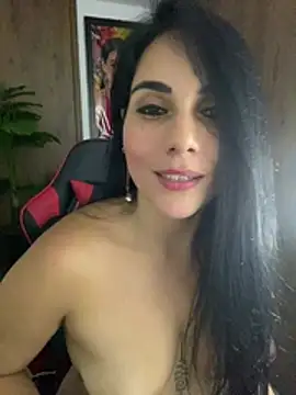 Miaswwe Chat XXX live
