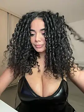 Živý XXX chat Curlyierr