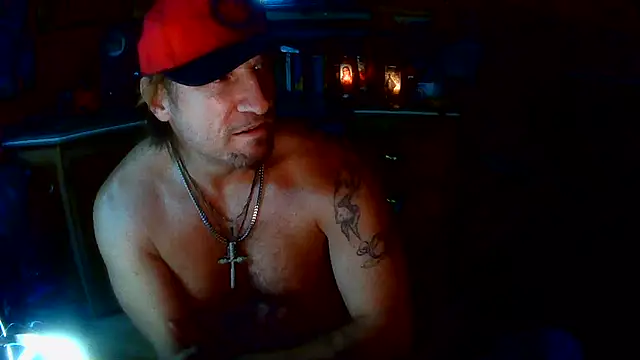 Chatroom XXX en direct de Tattoogonewild