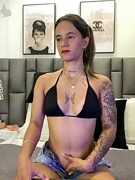 JuliaColemann Chat XXX live