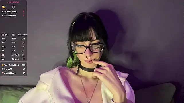 Chat +18 de 3mominty ao vivo