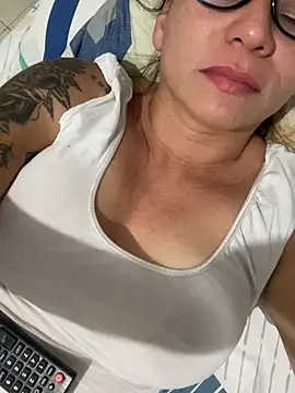 Chat +18 de HealingHoney ao vivo