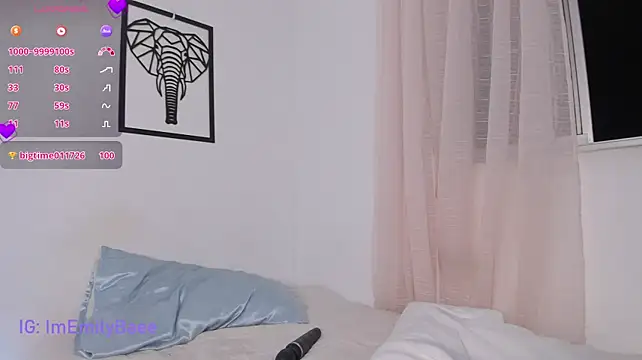 imemilybae's Live XXX Chat