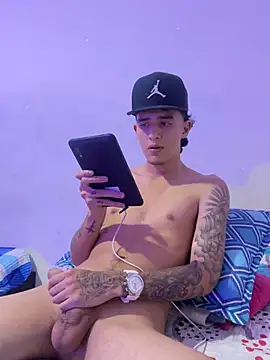 Xander_owen3's Live XXX Chat