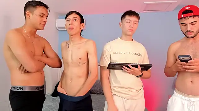 Spaceboyss18 Live XXX-chat