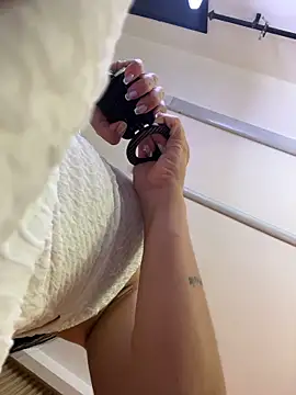 kathecute__n Live XXX chat