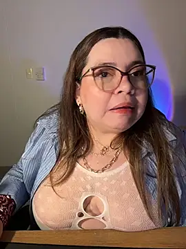 Živý XXX chat Just_caroline