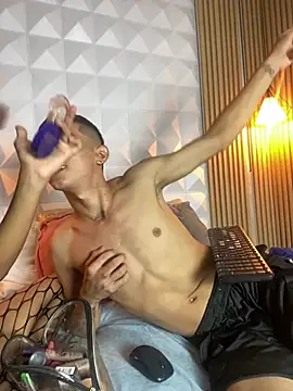 yasmin_moham Chat XXX in diretta