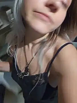 ScarletsWeb XXX чат на живо