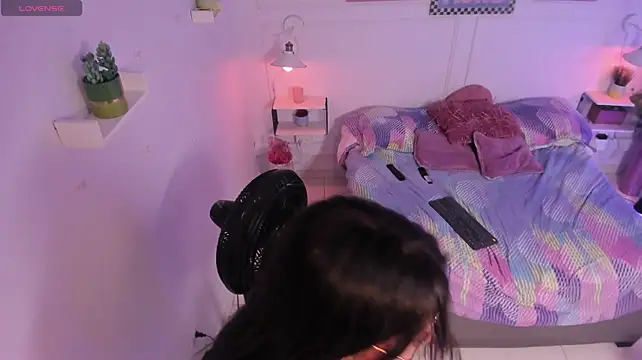 Sharon_Adamss Live XXX Chat