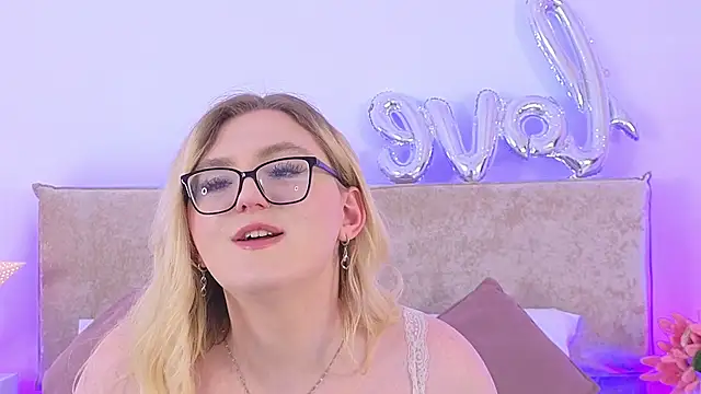 צ'אט XXX בשידור חי של Jules_night