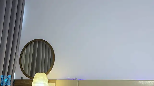Chatroom XXX en direct de chloemilka