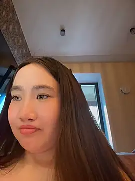Živý XXX chat Asianpie_