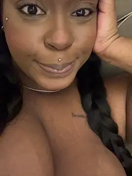 XXX chat uživo modela CroftBaby