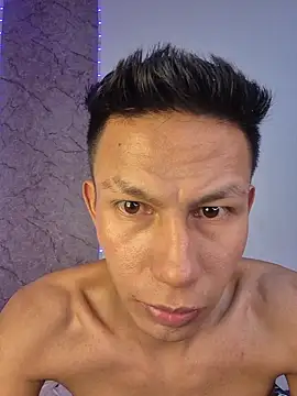 Онлайн чат XXX DirtySlave_