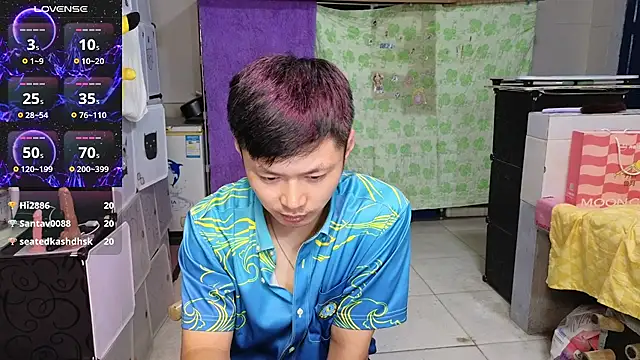 Louis-61 Webcam show