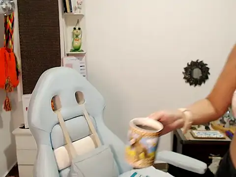 BOREAL_MOON's Live XXX Chat