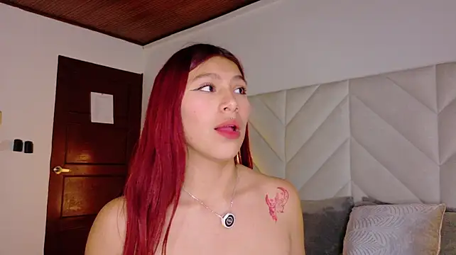 Saliee_ Live XXX Chat