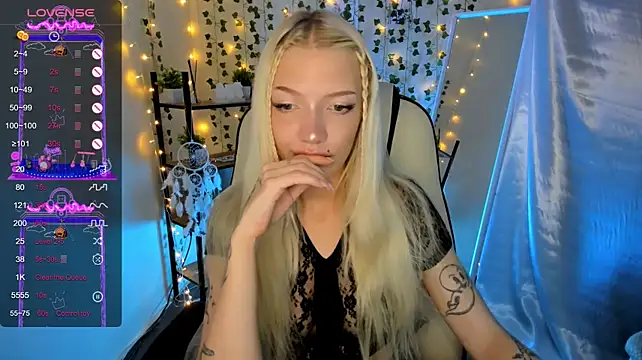 XXX chat uživo modela AnyaTaylor_