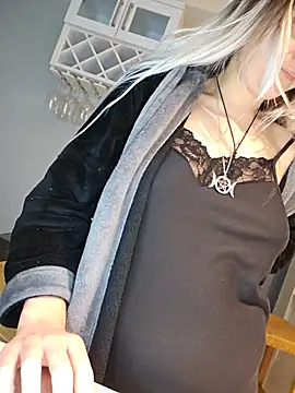 Živý XXX chat ScarletsWeb