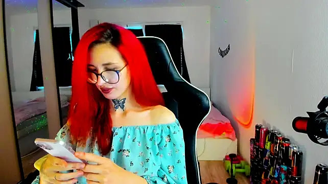 XXX chat uživo modela your_tora