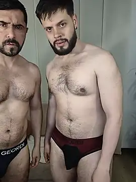 Chat +18 de TonyAndTroy ao vivo