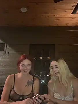 lesbiantendenciesxo: онлайн-секс-чат
