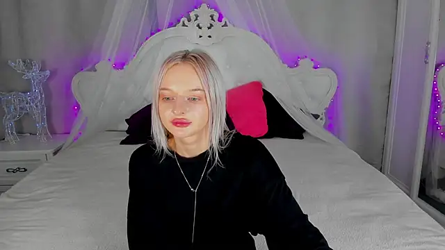 دردشة AlessaKiss الجنسية المباشرة